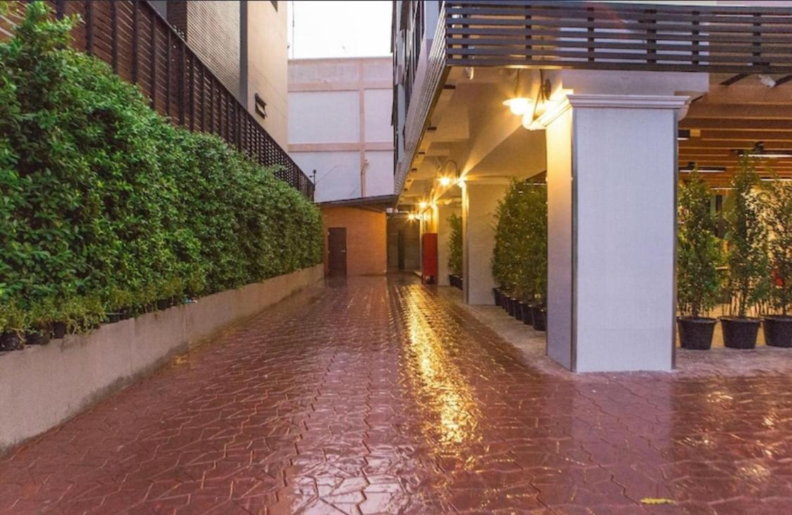 L18 Residence แอลสิบแปด เรสซิเดนซ์ Bangkok Exterior foto