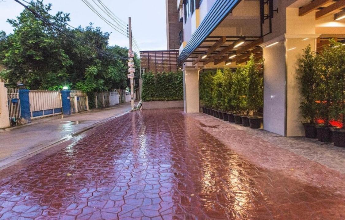 L18 Residence แอลสิบแปด เรสซิเดนซ์ Bangkok Exterior foto
